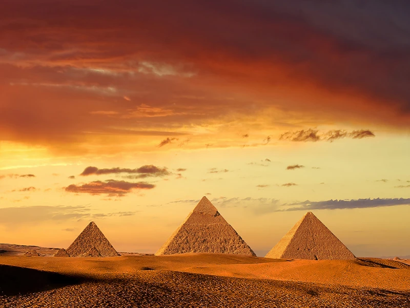 the giza pyramids
